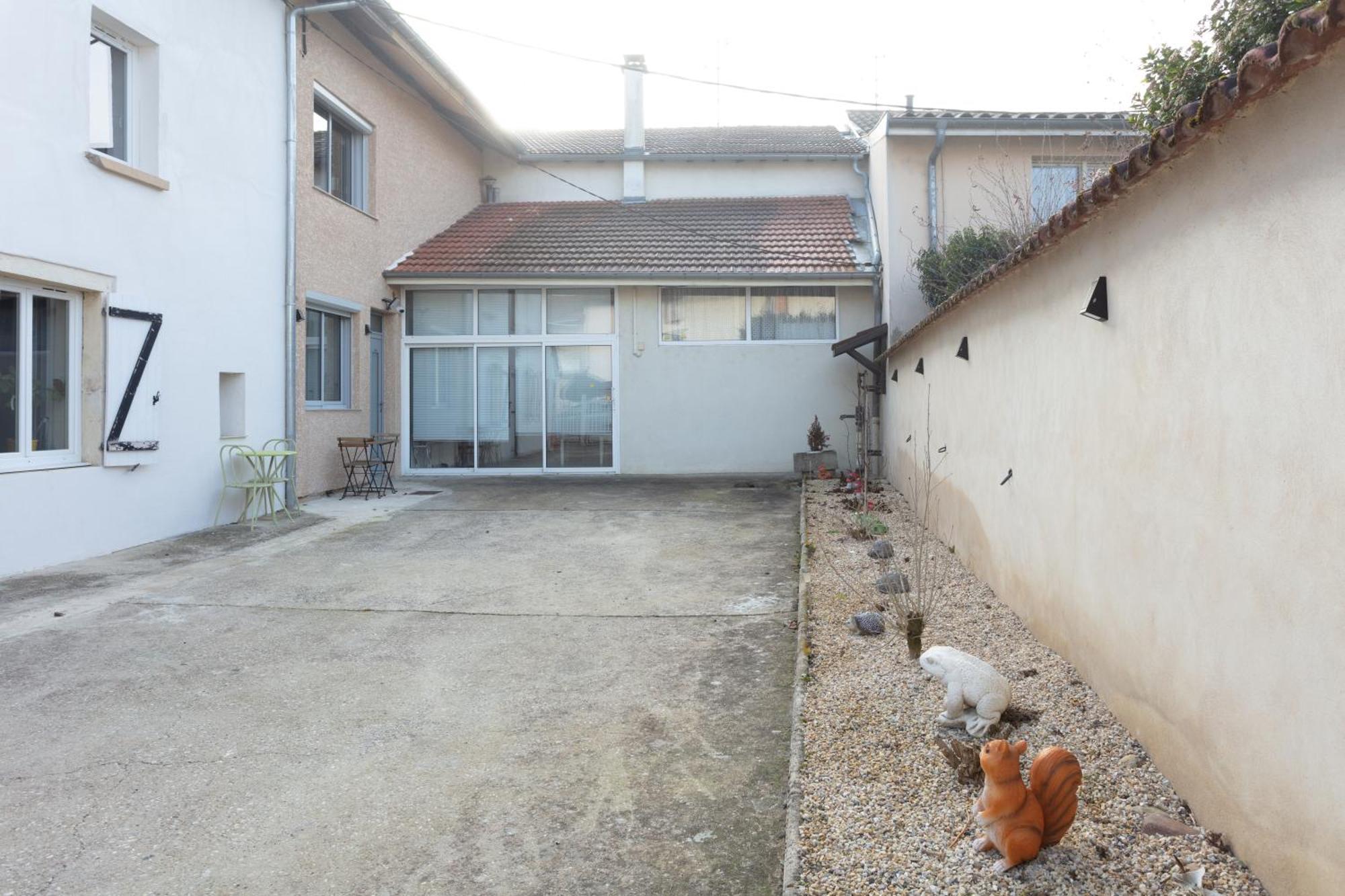 Logement équipé Saint-Paul-de-Varax Esterno foto