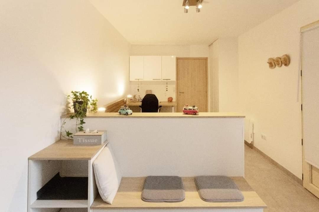 Logement équipé Saint-Paul-de-Varax Camera foto